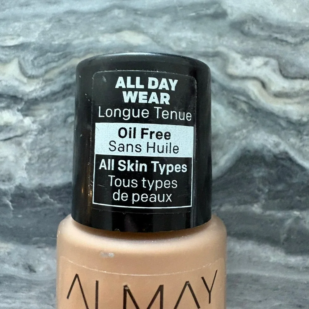 Almay Skin Perfecting Comfort Matte Foundation 200 Neutral Honey 1oz Oil Free